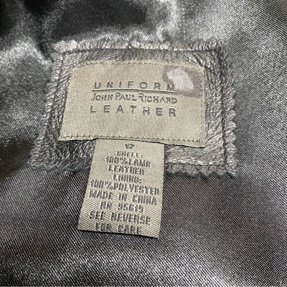 Uniform John Paul Richard Black Leather Flare Hem Mini Skirt Size 12 - Picture 10 of 15